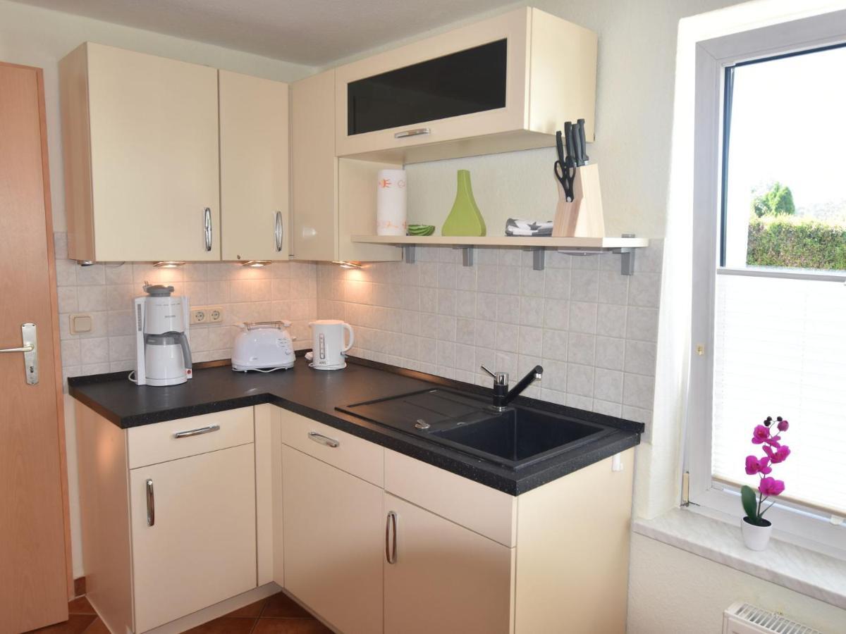 Modern Bungalow In Kroepelin With Garden Villa Phòng bức ảnh